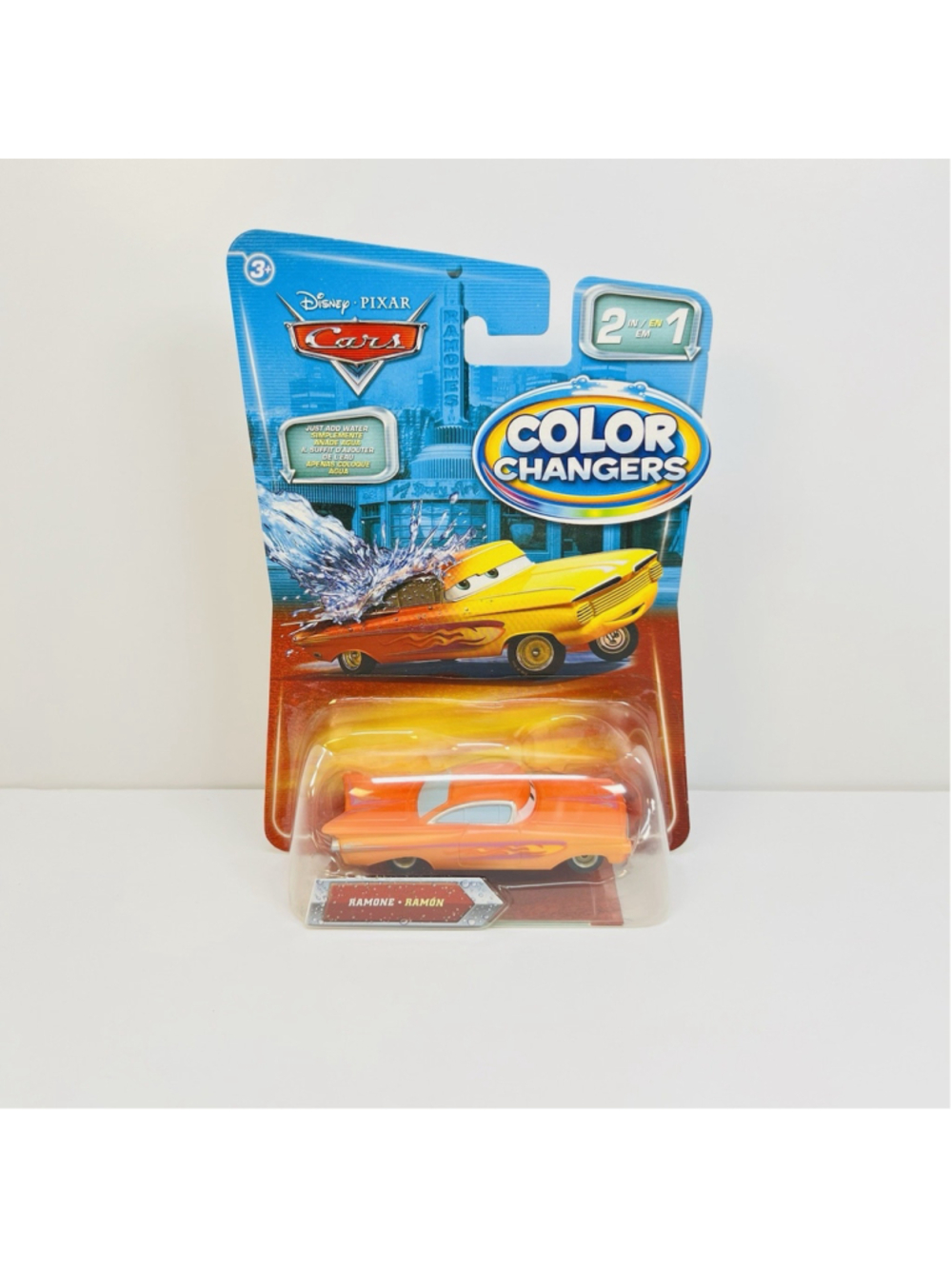 DISNEY PIXAR CARS COLOR CHANGERS RAMONE RED/YELLOW New
